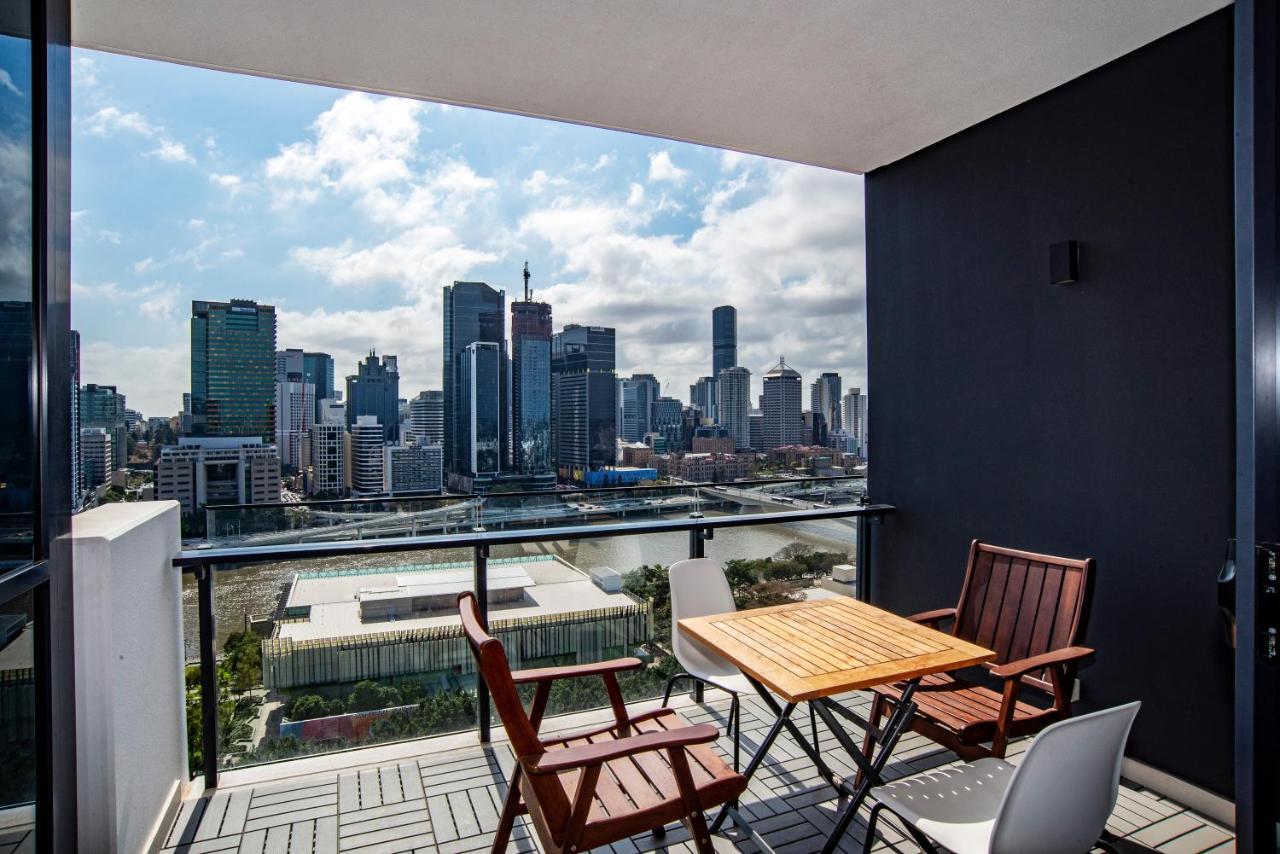 Two Bedroom Two Bathroom City View Apartment